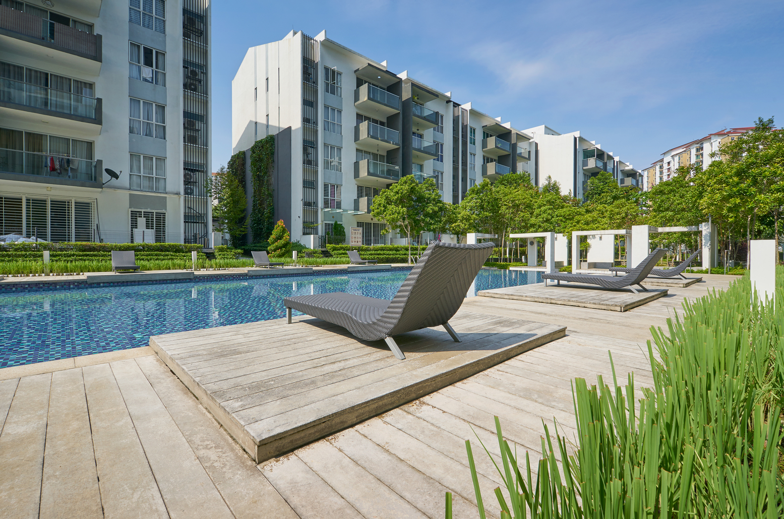 edifícios residenciais modernos com instalações exteriores - fachada - novas casas de baixo consumo energético